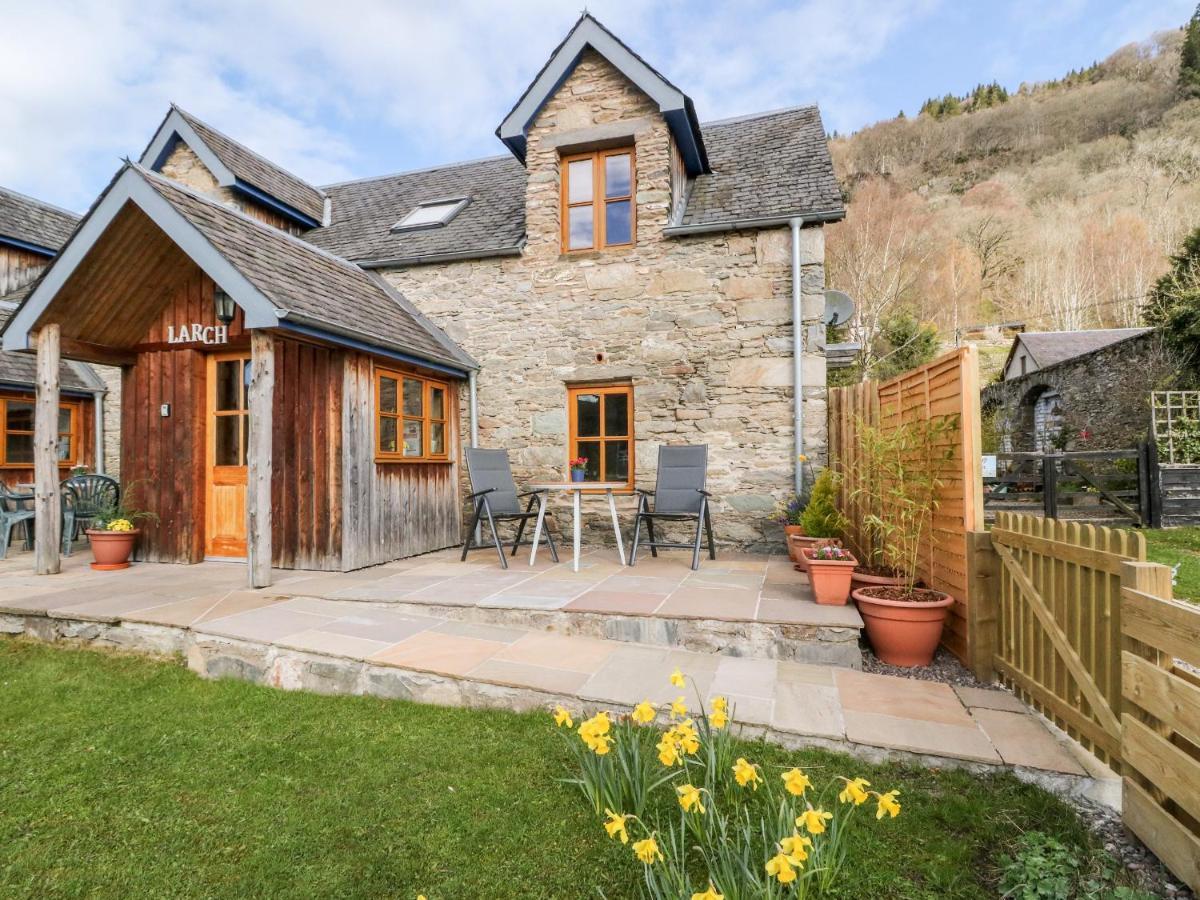 Larch Cottage Weem Экстерьер фото